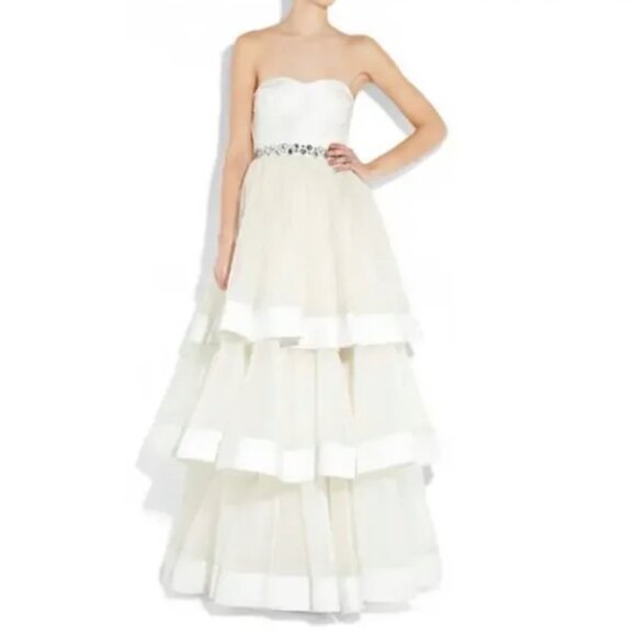 Beautiful Vintage Wedding/Ball Gown bridal - Picture 1 of 5